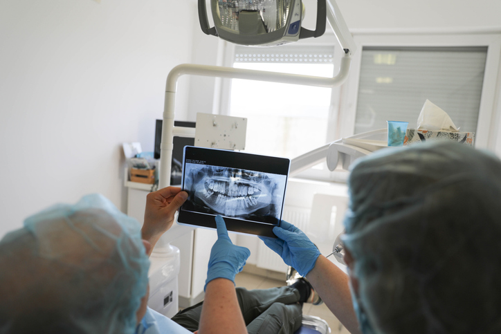 pruebas antes de un implante dental